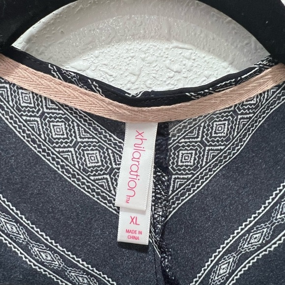 Xhilaration Black and White lace Patterned Cardigan XL - Picture 3 of 7